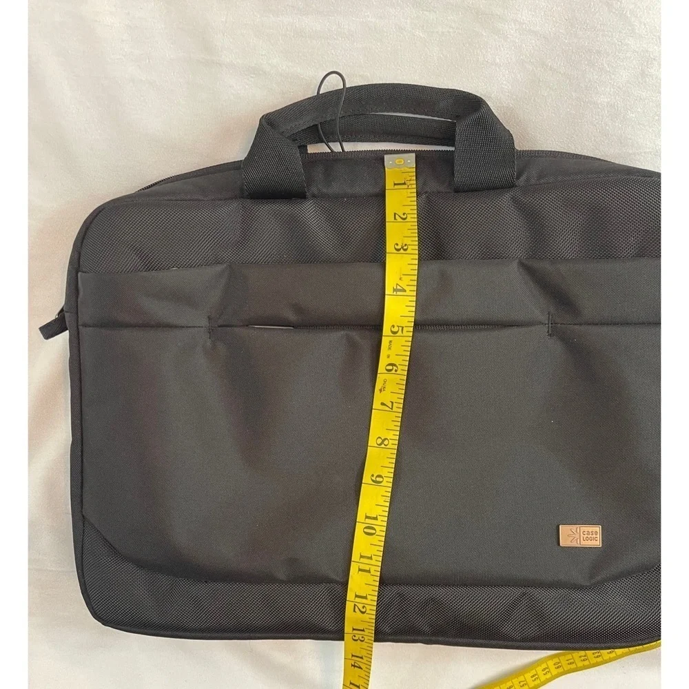 Black Laptop Case New With Zipper Closure